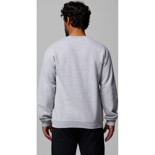 Back view of the Columbia Sportswear Men's Oakwind Crew in 023CityGreyHeat on a model against a grey background.