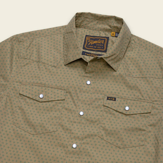 Front view of the Howler Brothers H Bar B Snapshirt in Grampa’s Curtains : Antique Black showing the chest pockets and button placket.