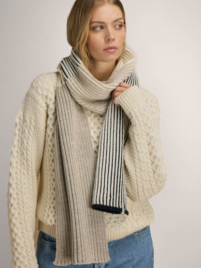 Dale Of Norway Skarstind Scarf-SAMPLE