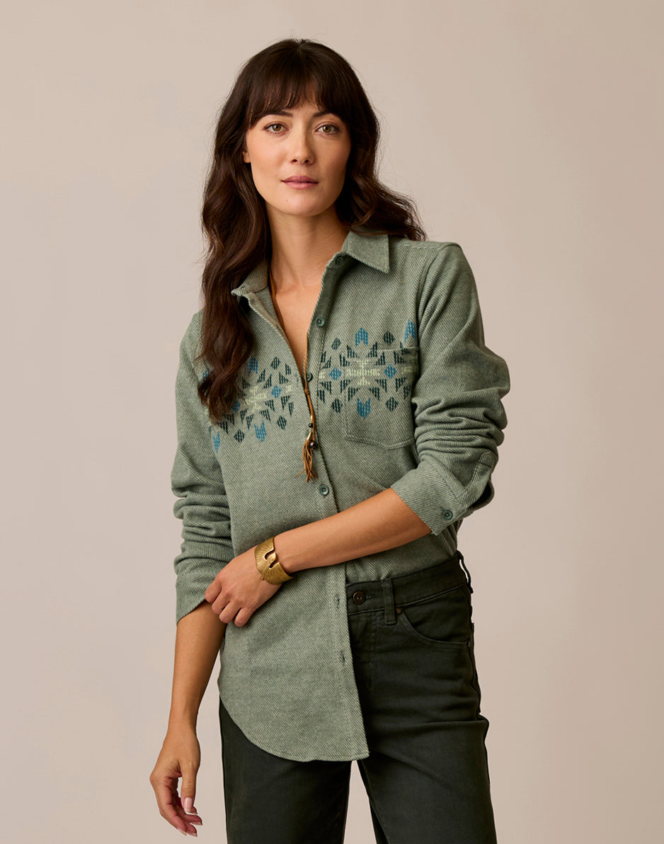 Carve Designs Fairbanks Supersoft Shirt: Laurel Motif product image