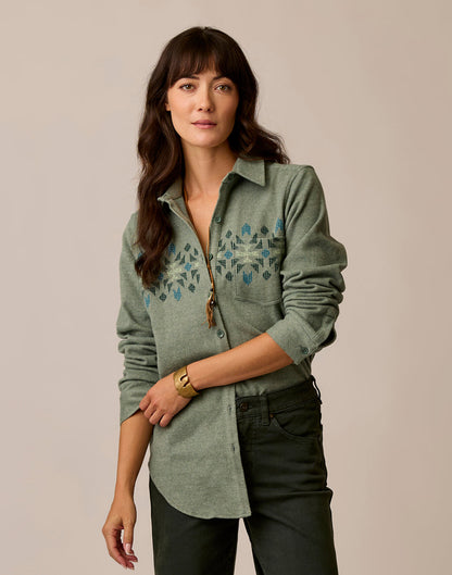 Carve Designs Fairbanks Supersoft Shirt: Laurel Motif product image