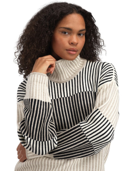 Dale Of Norway Skarstind Fem Sweater-SAMPLE