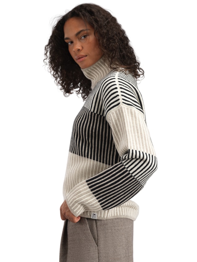 Dale Of Norway Skarstind Fem Sweater-SAMPLE