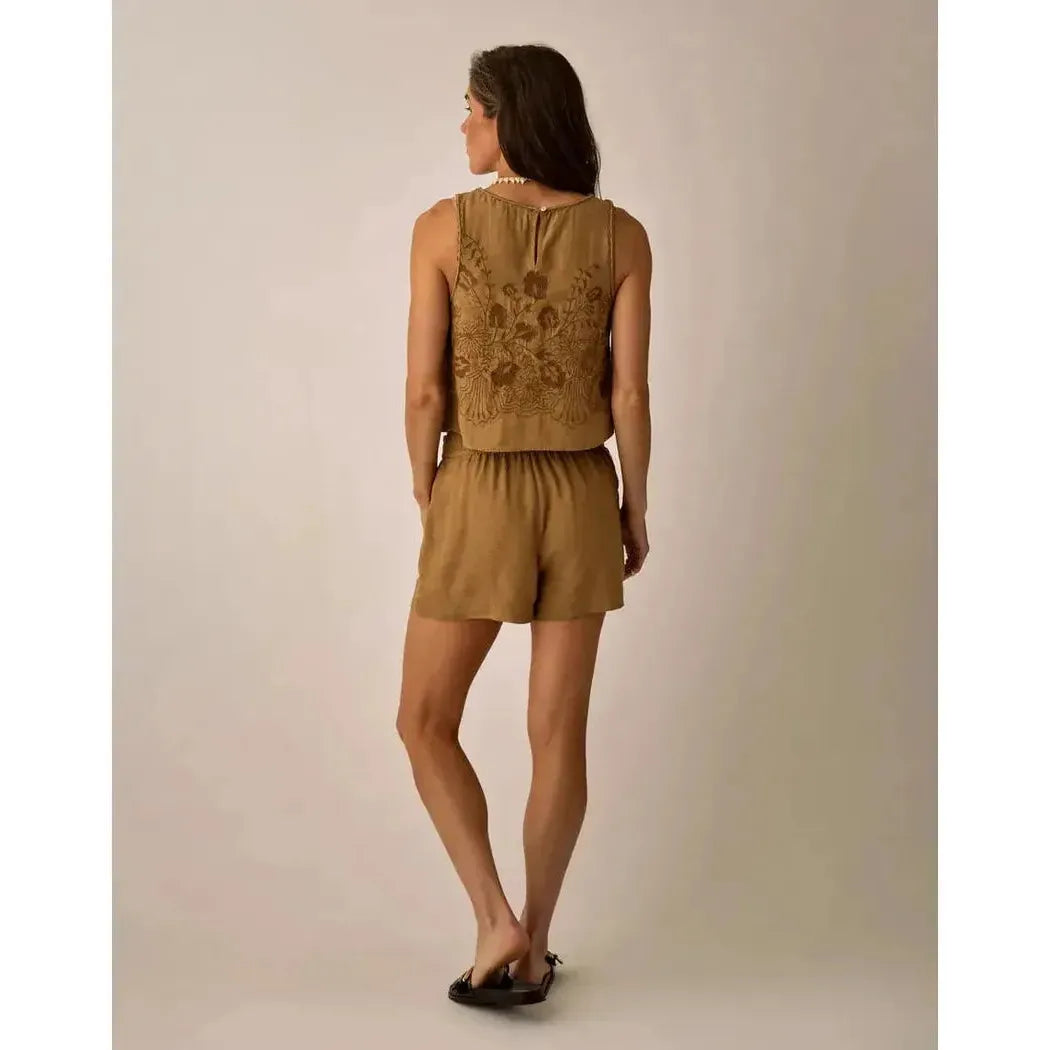 Carve Designs Women's Hellie Linen Short-Women's - Clothing - Bottoms-Carve Designs-Appalachian Outfitters