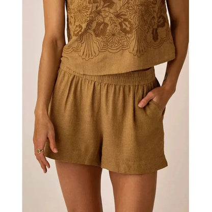 Carve Designs Women's Hellie Linen Short-Women's - Clothing - Bottoms-Carve Designs-Golden Chambray-S-Appalachian Outfitters