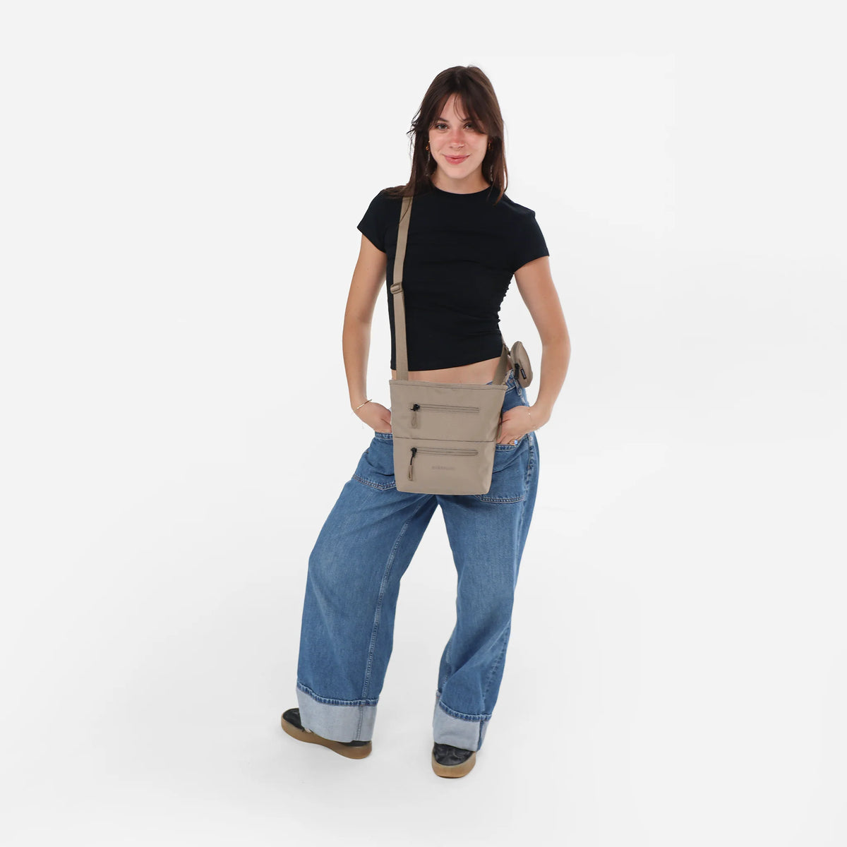 Sherpani Sadie | Crossbody Bag - Dune Tan product image