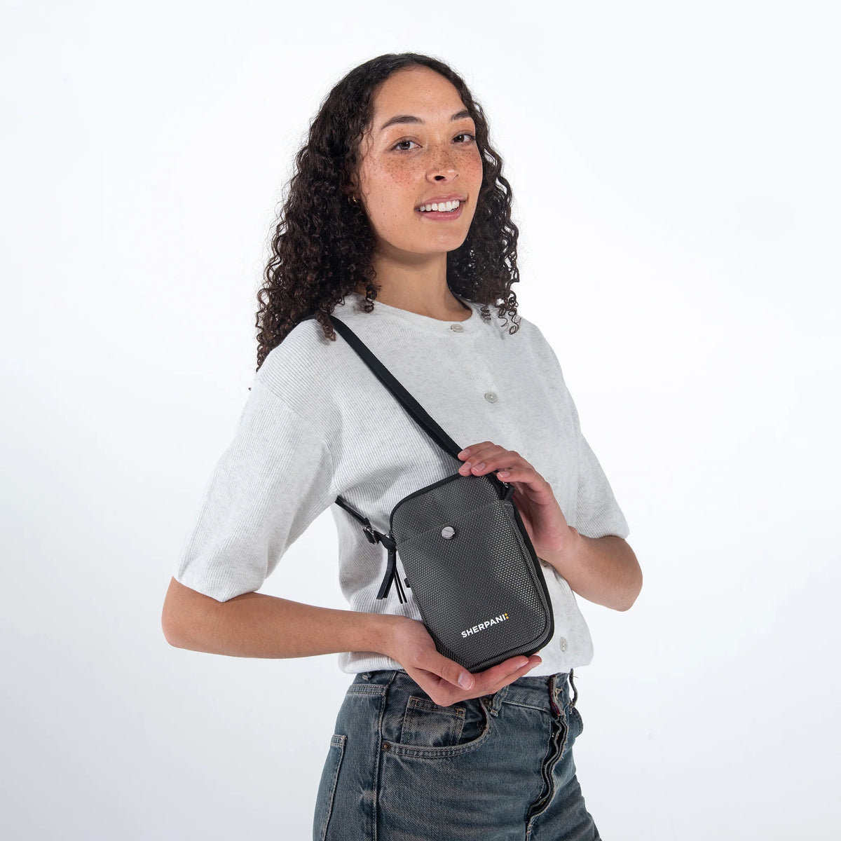 Sherpani Simplicity AT | Crossbody Wallet - Granite Grey product image