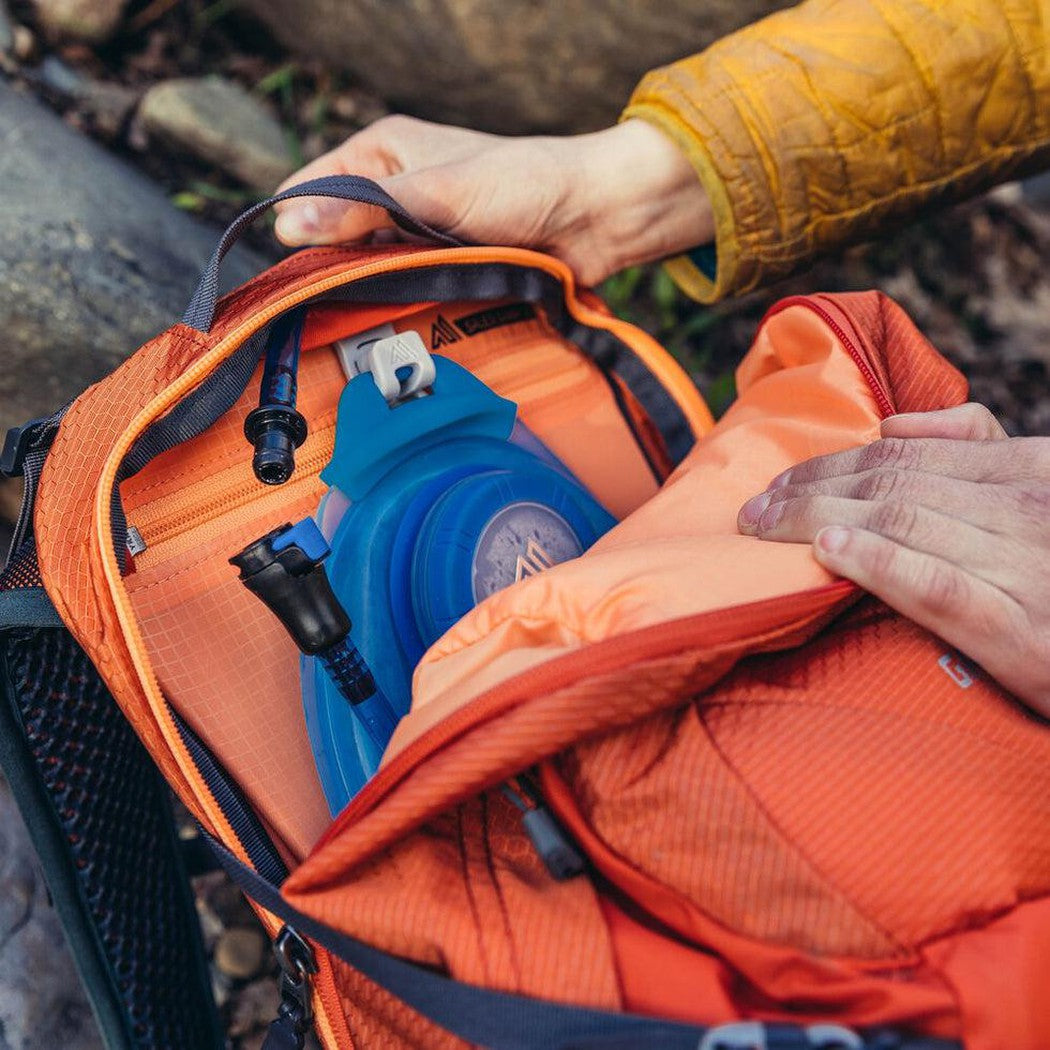 Juno 30 H20-Camping - Backpacks - Daypacks-Gregory-Laguna Blue-Appalachian Outfitters