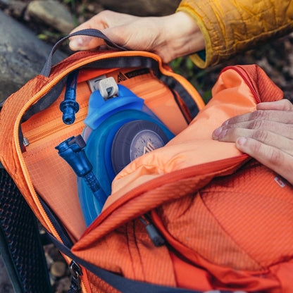 Juno 30 H20 Plus-Camping - Backpacks - Daypacks-Gregory-Laguna Blue-Appalachian Outfitters