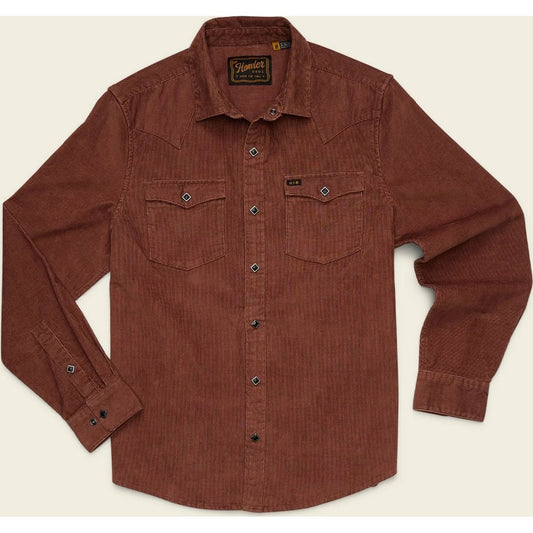Front view of the Howler Brothers Men's Banning Corduroy Snapshirt in Aloe showing buttoned chest pockets and long sleeves.