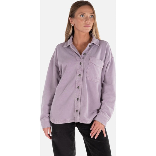 Front view of the Jetty Eden Knit Shirt in Seafog on a model against a white background.