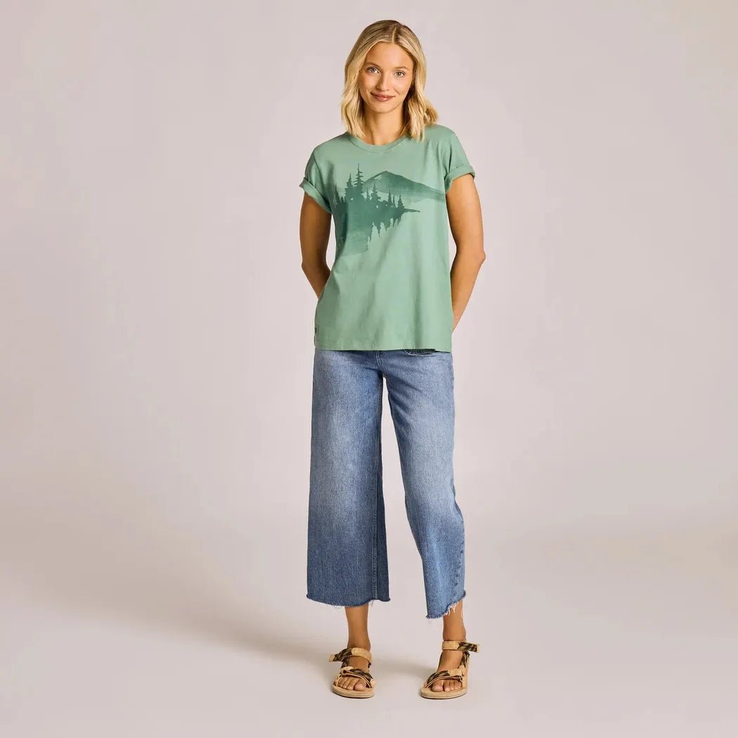Life is Good Women's Watercolor Lakesideshort Sleeve-Accessories - Belts - Unisex-Appalachian Outfitters