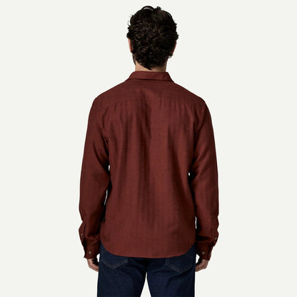 Patagonia Men's Long Sleeve Cotton in Conversion LW Fjord Flannel Shirt