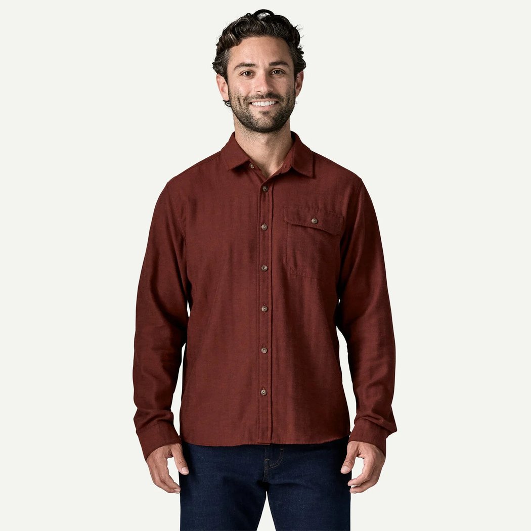 Patagonia Men's Long Sleeve Cotton in Conversion LW Fjord Flannel Shirt