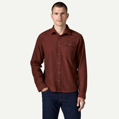 Patagonia Men's Long Sleeve Cotton in Conversion LW Fjord Flannel Shirt