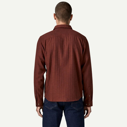 Patagonia Men's Long Sleeve Cotton in Conversion LW Fjord Flannel Shirt