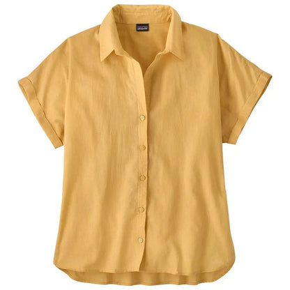 A front view of the Patagonia Women's Lightweight A/C Shirt in Beeswax Tan with rolled short sleeves and a button front against a white background.