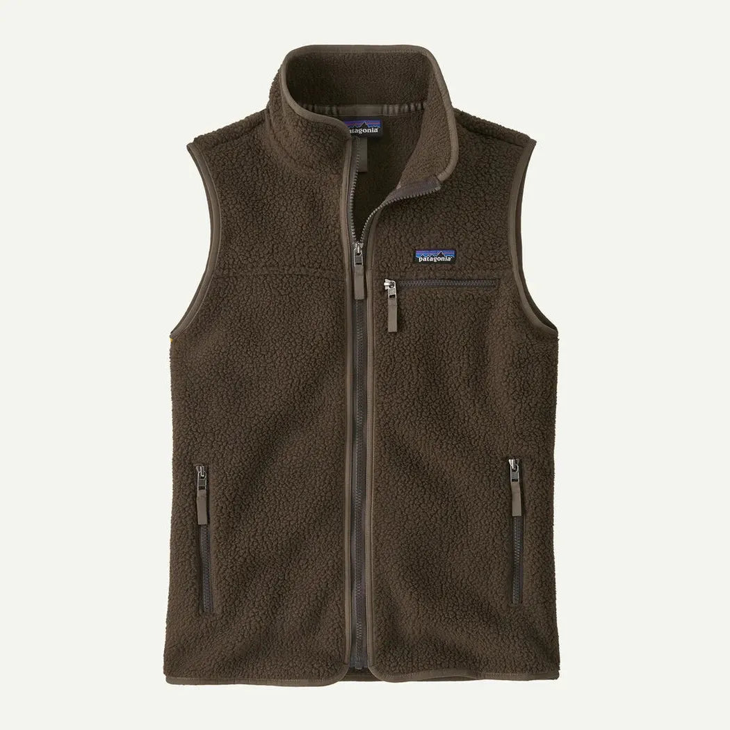 A front view of the Patagonia Women's Retro Pile Vest in Barnacle Blue with a zippered chest pocket and side pockets against a white background.
